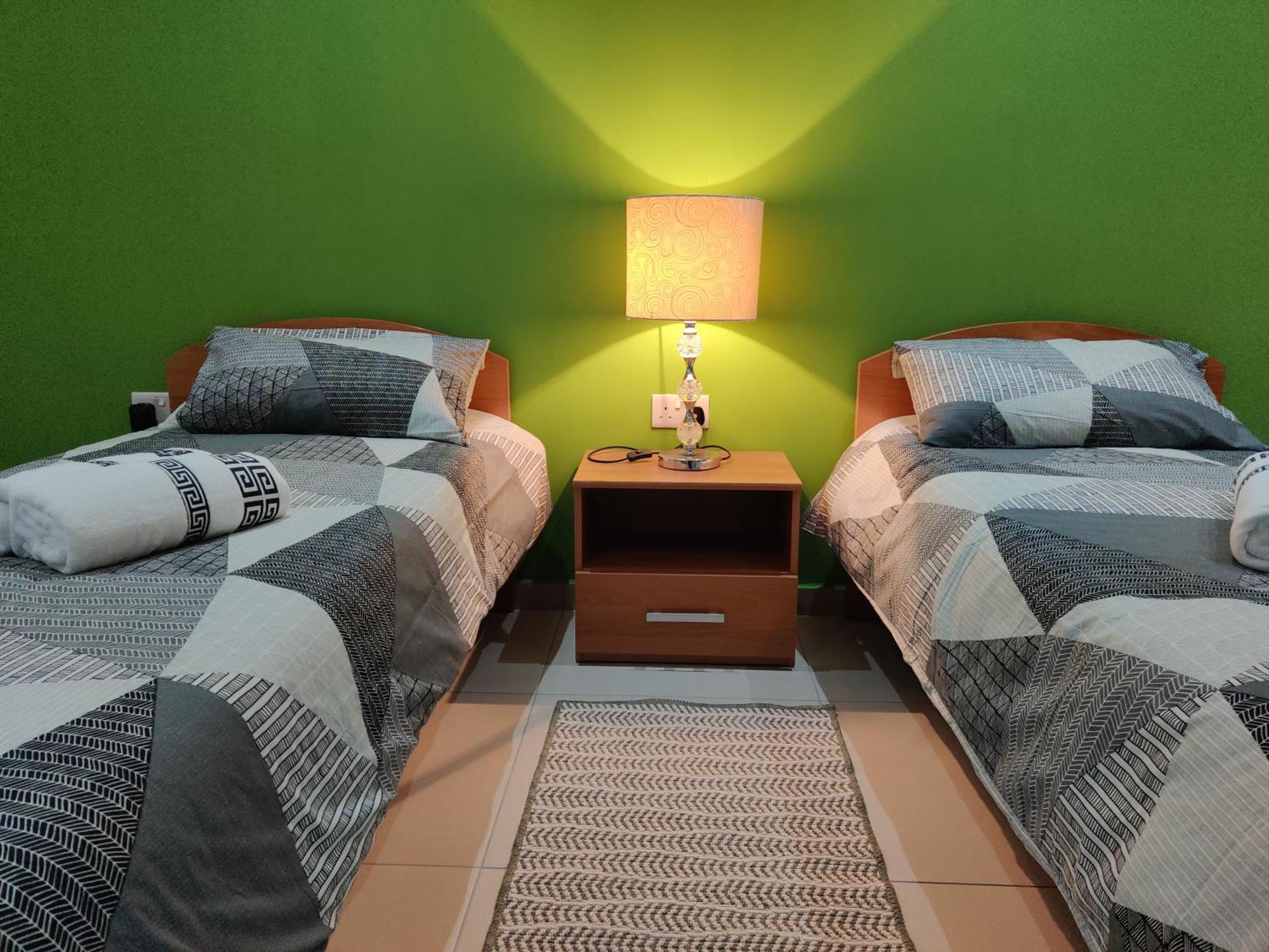 Depiro Point Deluxe - Modern, Designer Apartment 2 Minutes Away From Popular Sliema Seafront المظهر الخارجي الصورة