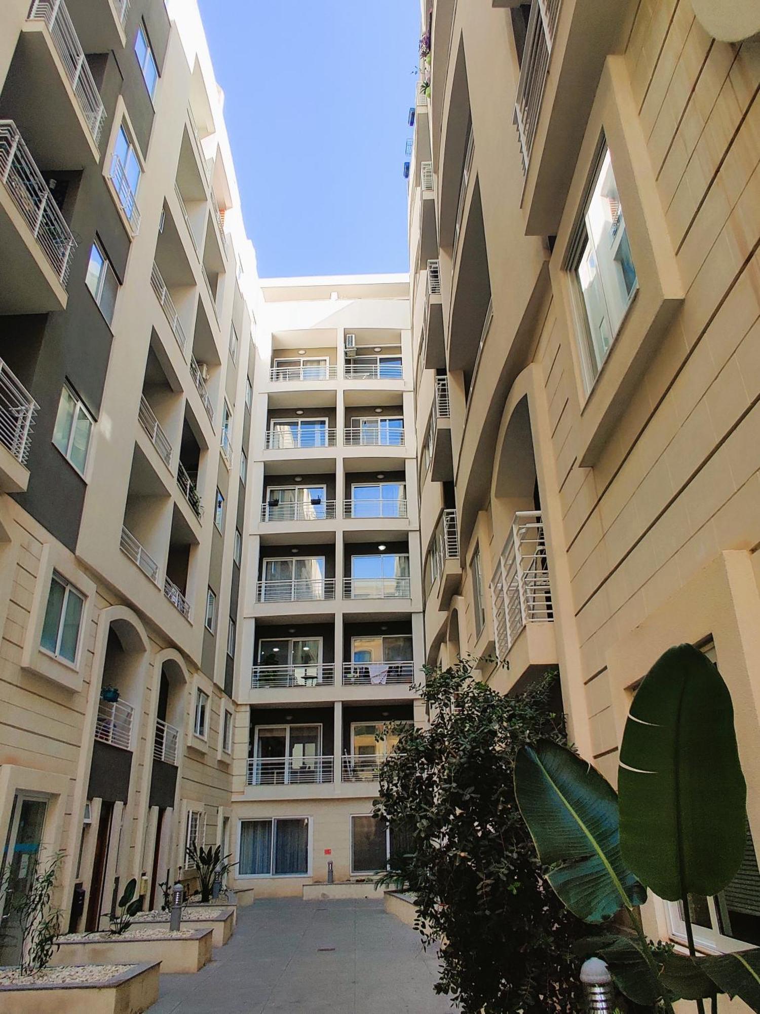Depiro Point Deluxe - Modern, Designer Apartment 2 Minutes Away From Popular Sliema Seafront المظهر الخارجي الصورة