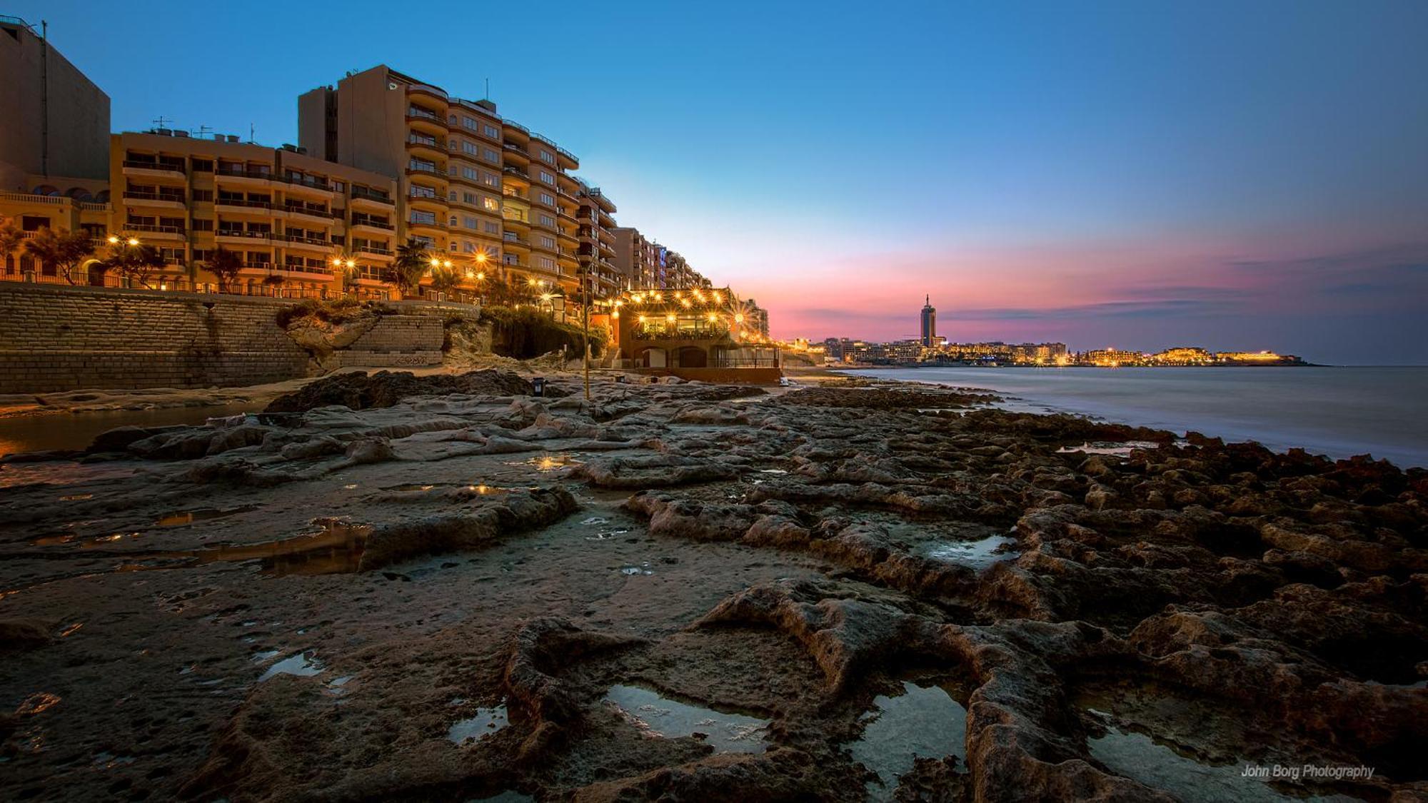 Depiro Point Deluxe - Modern, Designer Apartment 2 Minutes Away From Popular Sliema Seafront المظهر الخارجي الصورة